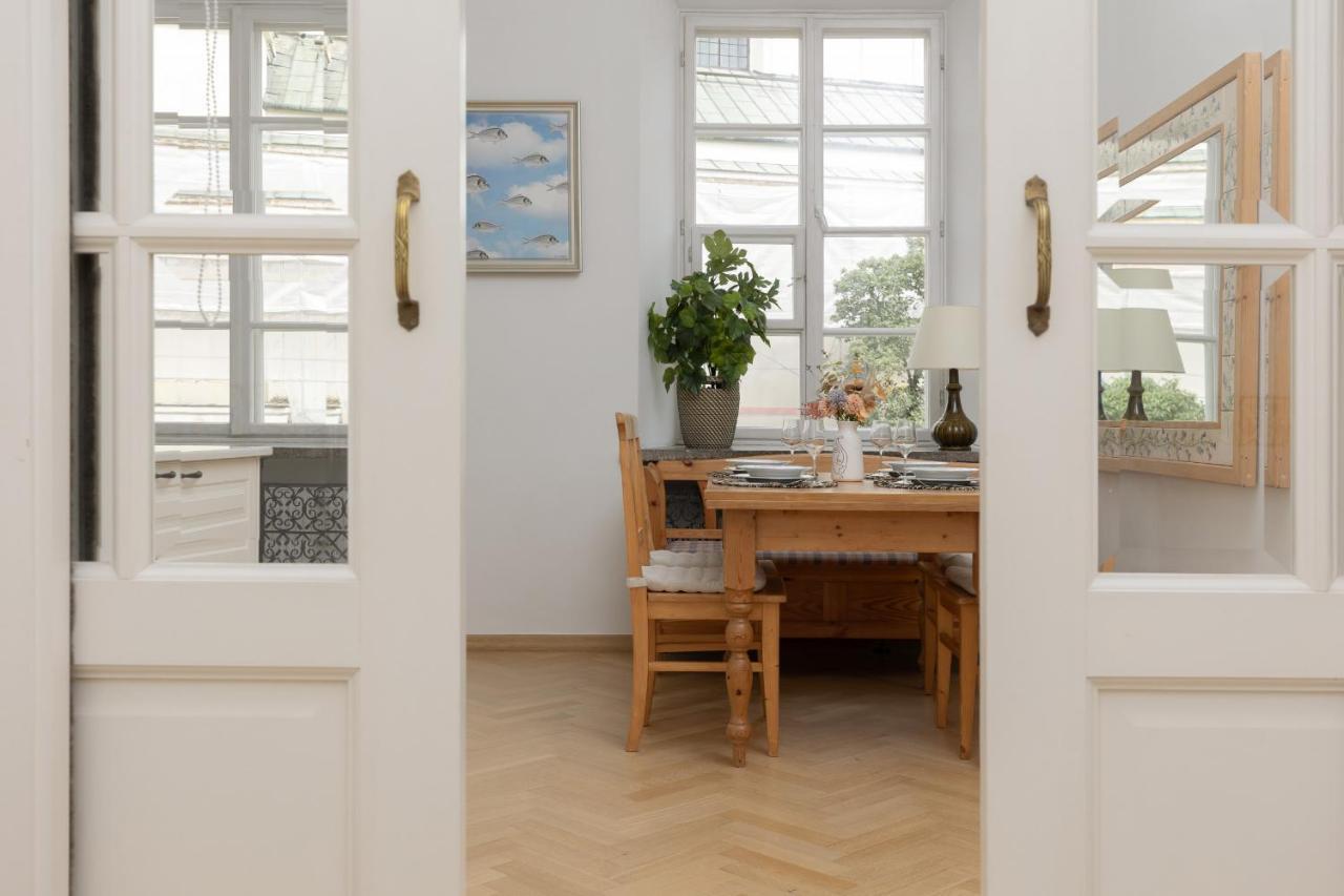 Family Apartment Freta Warsaw Old Town By Noclegi Renters Exterior photo